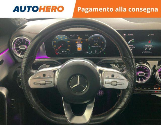 MERCEDES-BENZ CLA 200 d Automatic Premium