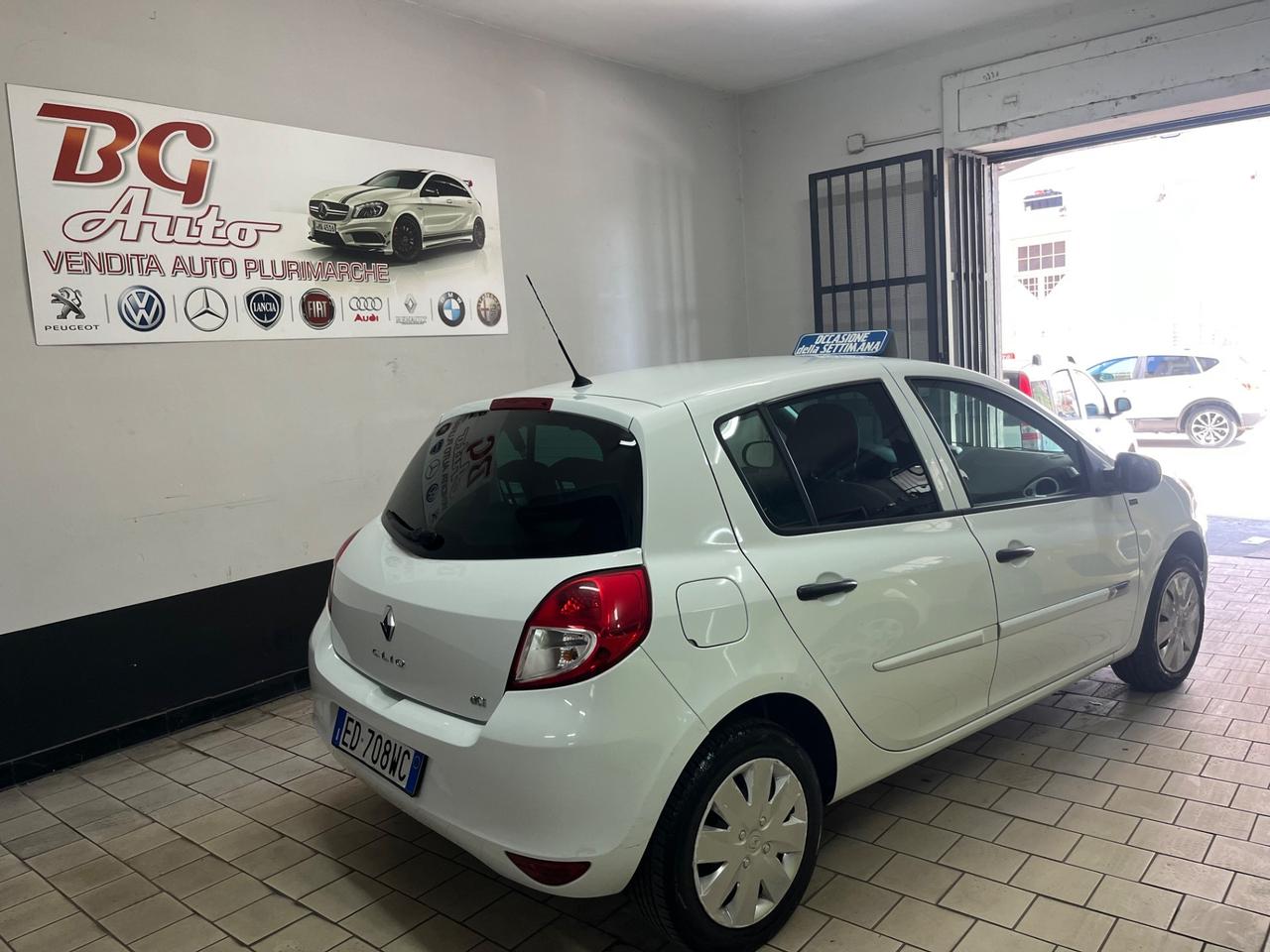 Renault Clio 1.5 dCi 75CV 5 porte Yahoo! 2011