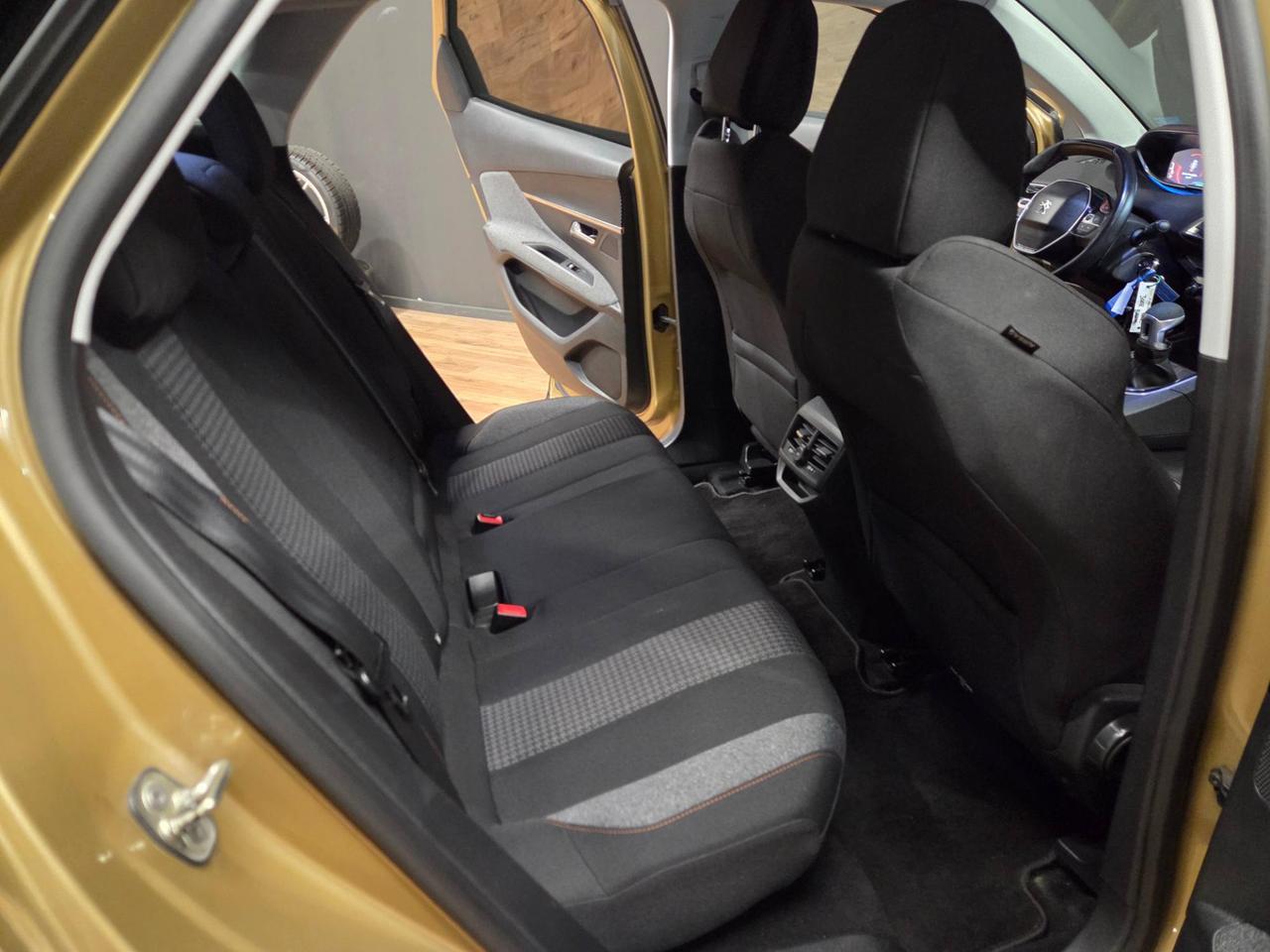 Peugeot 3008 1.6 bluehdi Active s&s 120cv