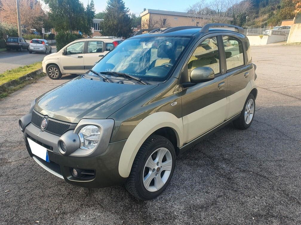 Fiat Panda 1.3 MJT 16V 75CV 4x4 Cross