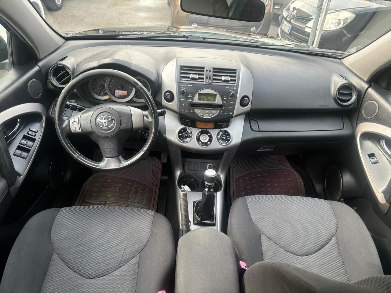 Toyota RAV4 2.2 D-4D 136Cv 4X4 *LUXURY* 2009
