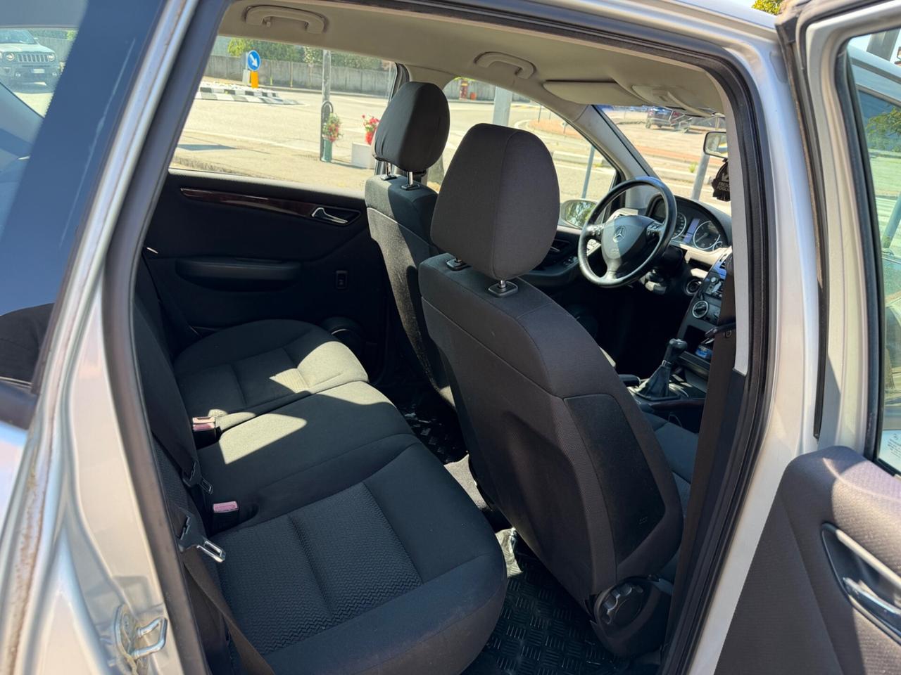 Mercedes-benz A 150 BENZINA OK NEO