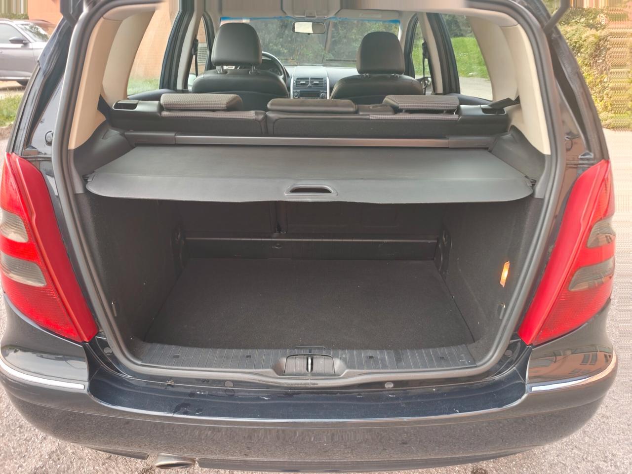 Mercedes-benz A 150 benzina euro 4 5 porte