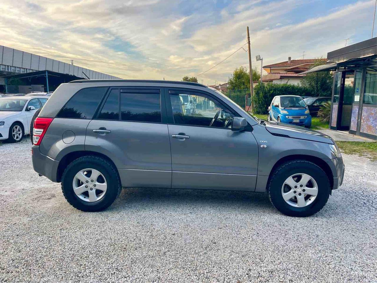 SUZUKI GRAND VITARA - 4X4 - 4WD - INTEGRALE - GANCIO TRAINO