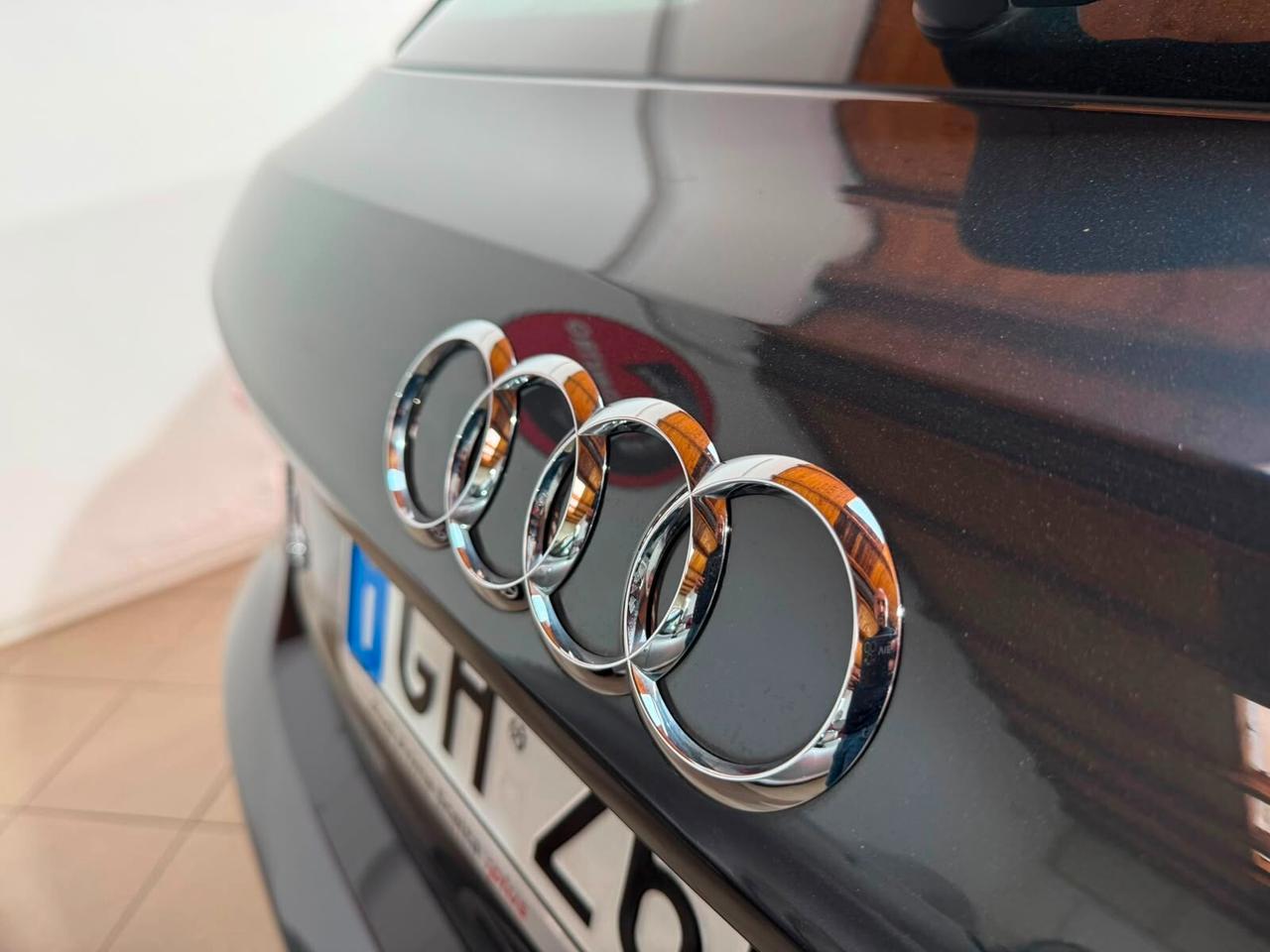 Audi A3 SPB 30 TFSI S line edition