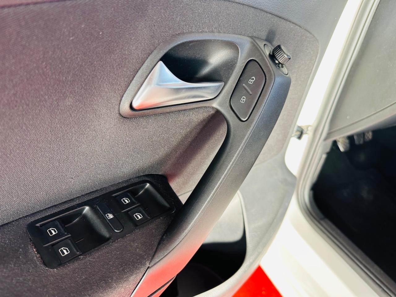 Volkswagen Polo 1.6 TDI 90CV DPF 5 porte Highline