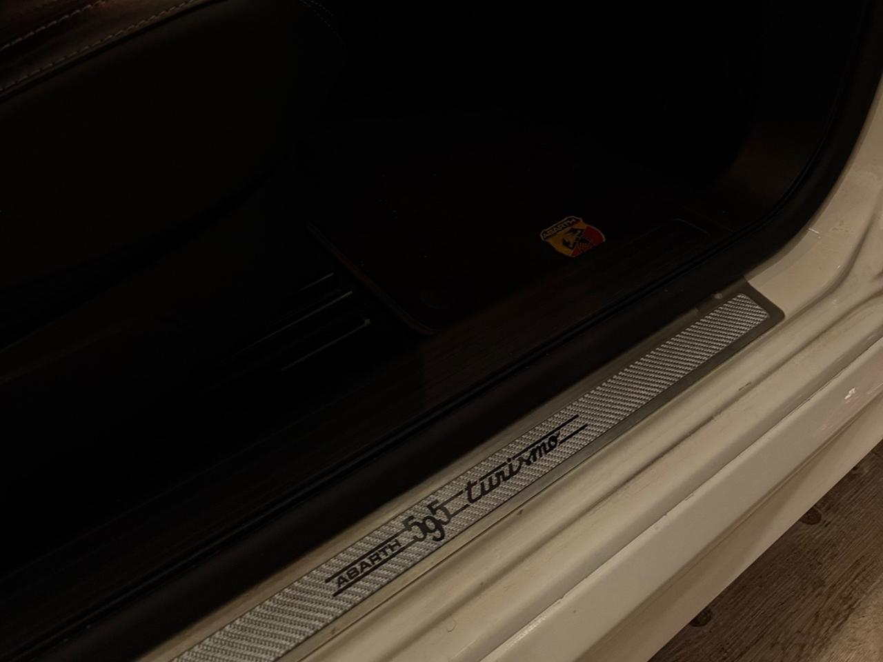 Abarth 595 con 165 CV Turismo 45.000 km