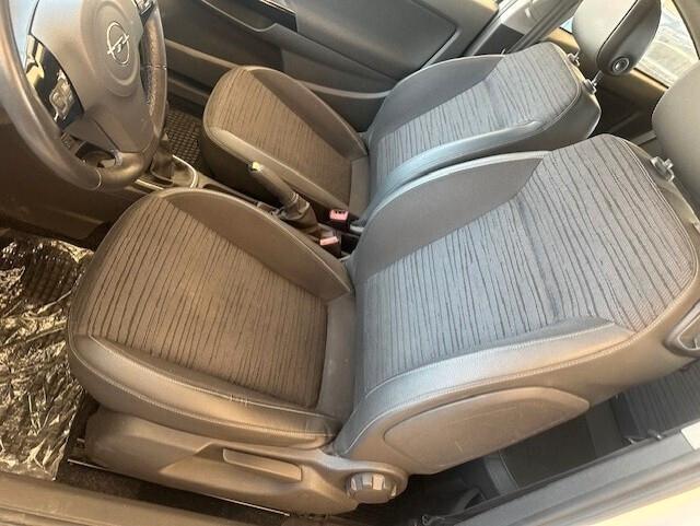 OPEL CORSA 1,3 DIESEL 10/2014