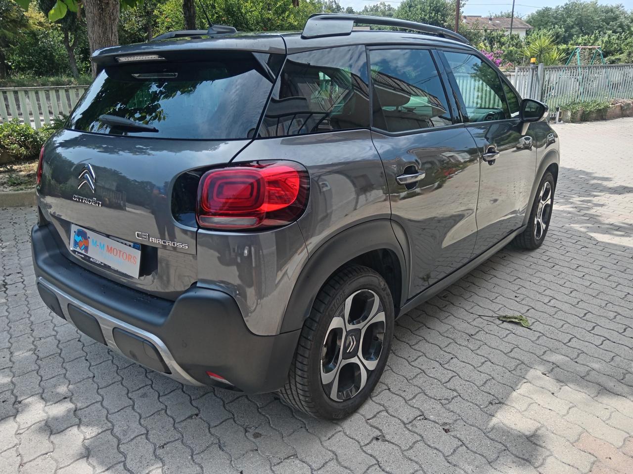 CITROEN C3 Aircross BlueHDi 110 S&S Shine