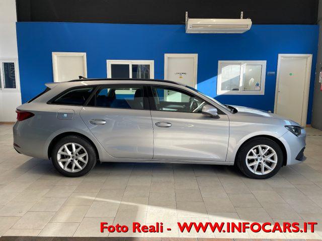 SEAT Leon Sportstourer 1.0 eTSI MHEV 110 CV DSG Style