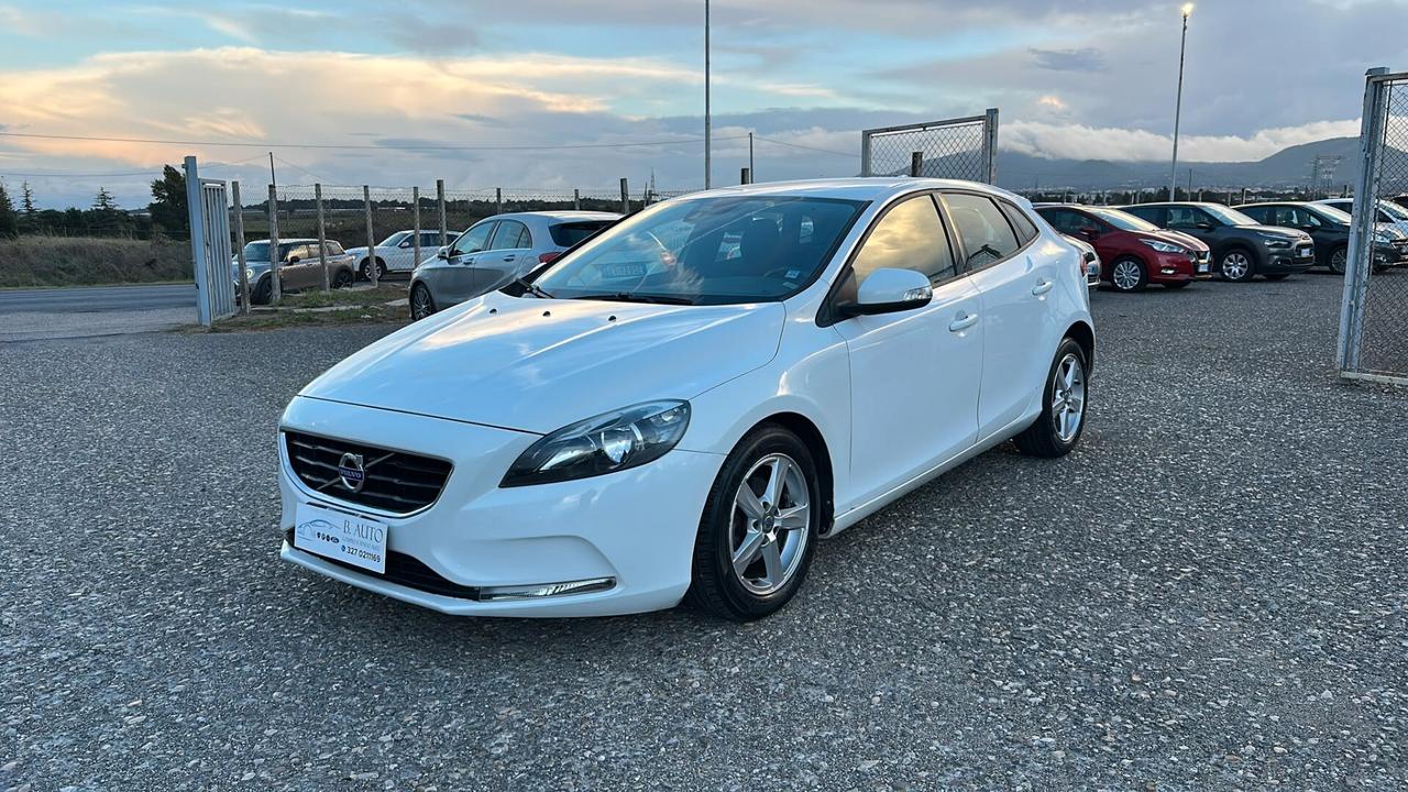Volvo V40 D2 1.6 Momentum