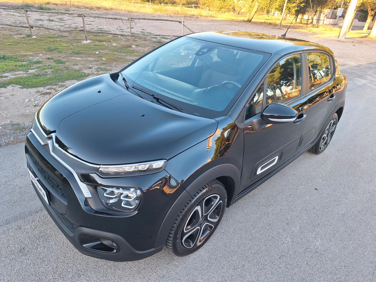 Citroen C3 1.5 HDi 100 CV Shine NAVI 2021