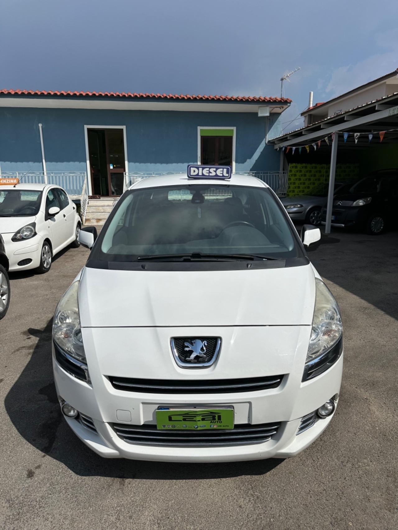 Peugeot 5008 1.6 HDi 112CV Business 02/2012