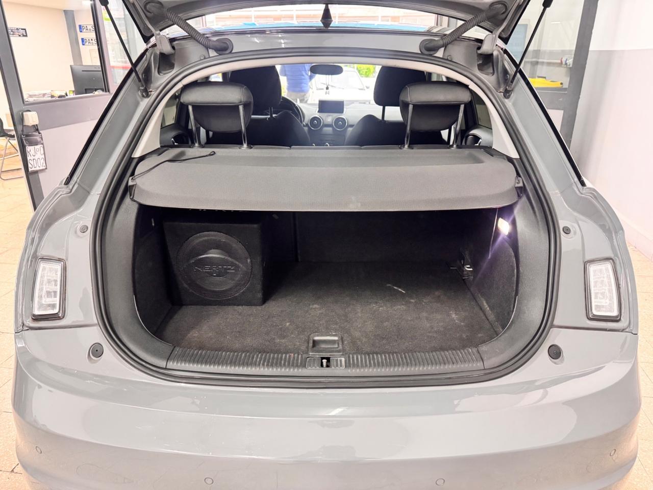 Audi A1 SPB 1.6 TDi S&S Ambition - 2013