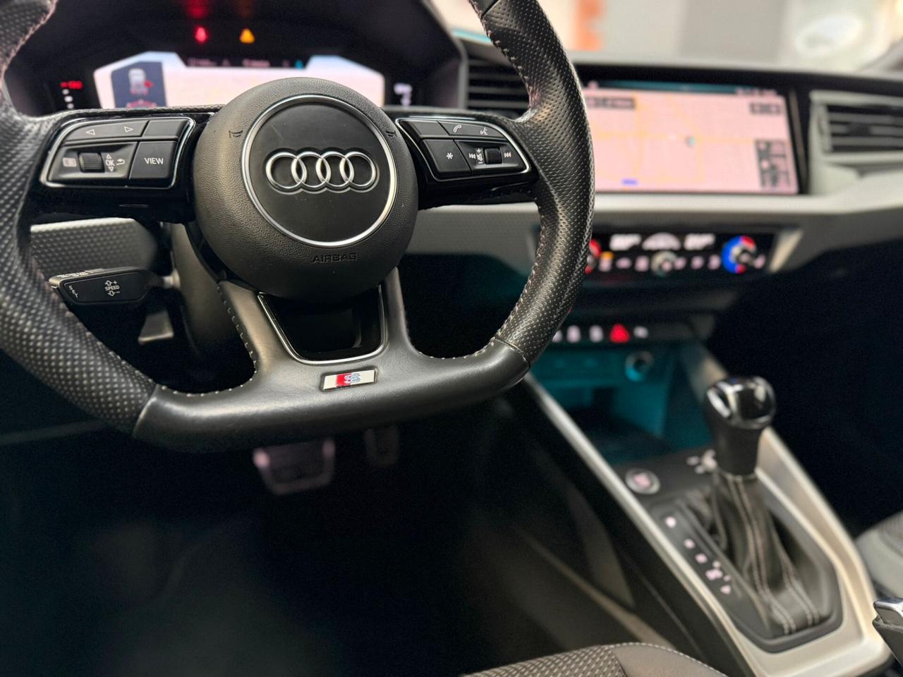 Audi A1 CITYCARVER 30 TFSI S-tronic S-line Edition One