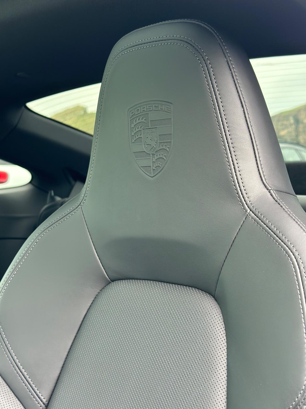 Porsche 992 Carrera 4S 3.0 450cv 2019