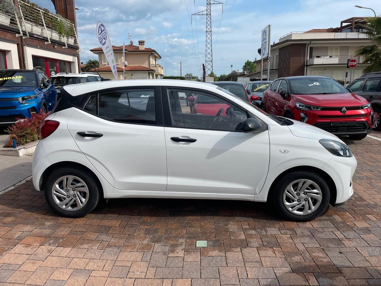Hyundai i10 1.0 BENZINA