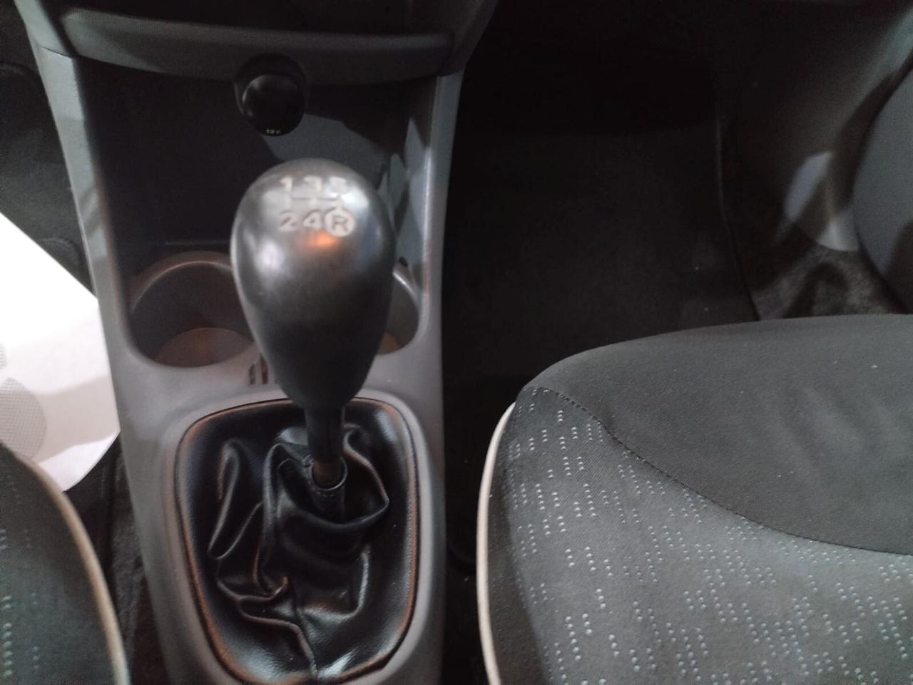Peugeot 107 1.0 68CV 5p. Plaisir