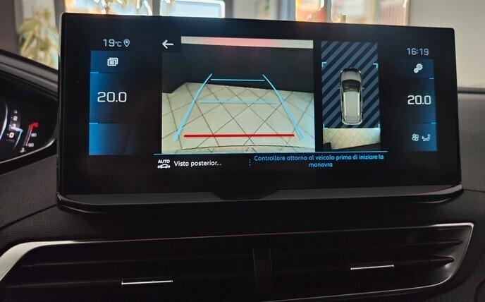 Peugeot 3008 BlueHDi 130 S&S EAT8 Allure