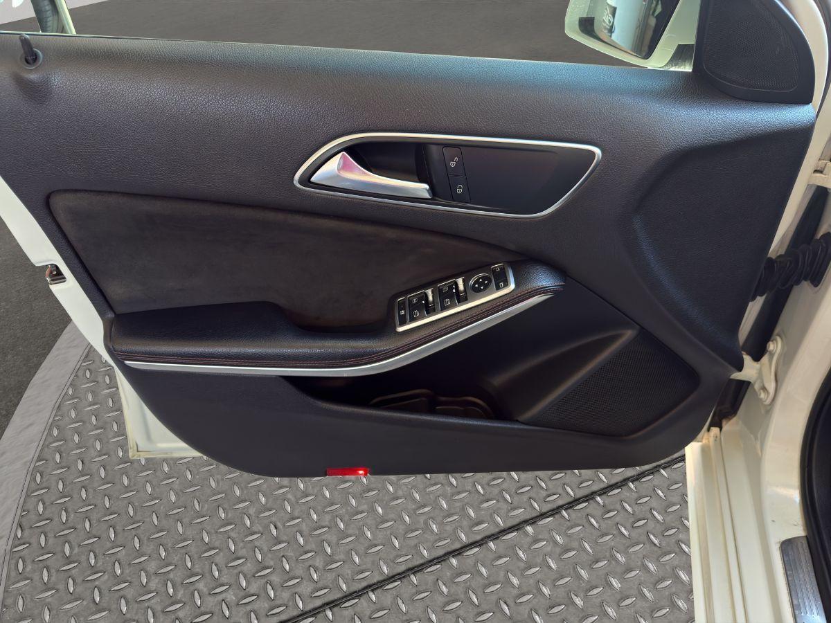 MERCEDES - Classe A - 180 CDI Premium AMG TETTO