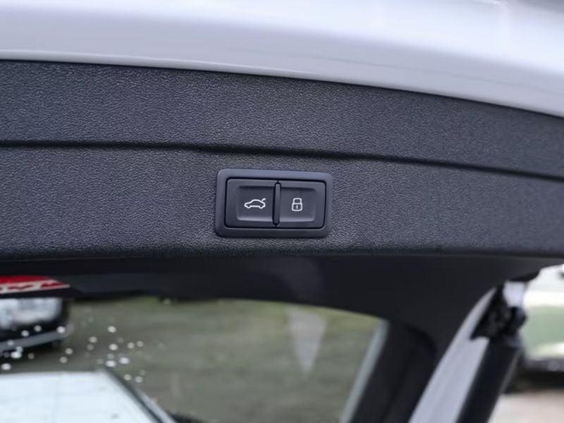 Audi A5 A5 Avant TDI 150 kW mHEV+ S tronic S Line edition MATRIX LED CAMERA