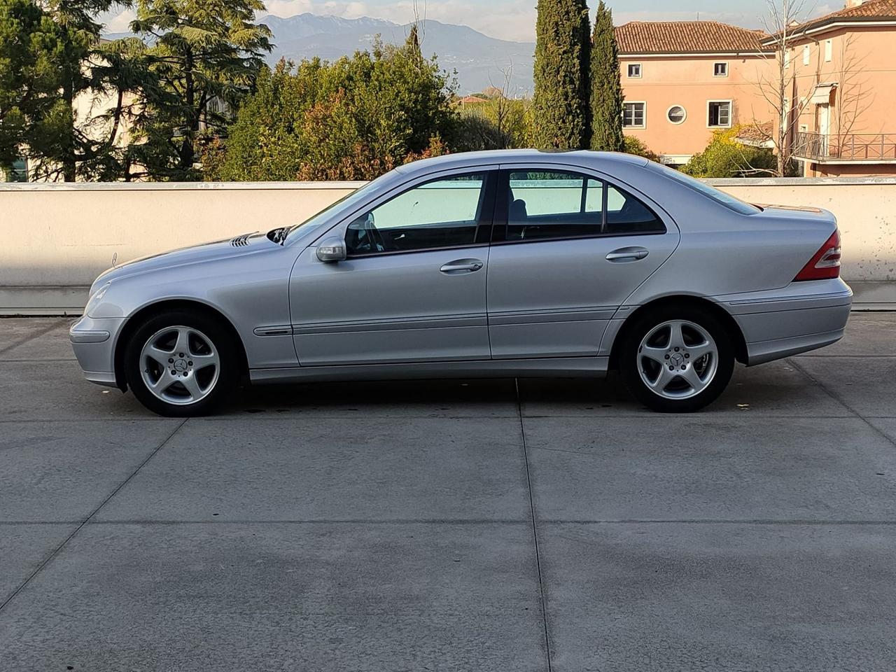 Mercedes-benz C 220 CDI cat Avantgarde