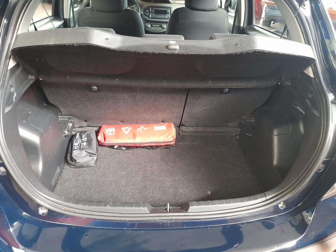 Toyota Yaris 1.5 Hybrid 5 porte Cool