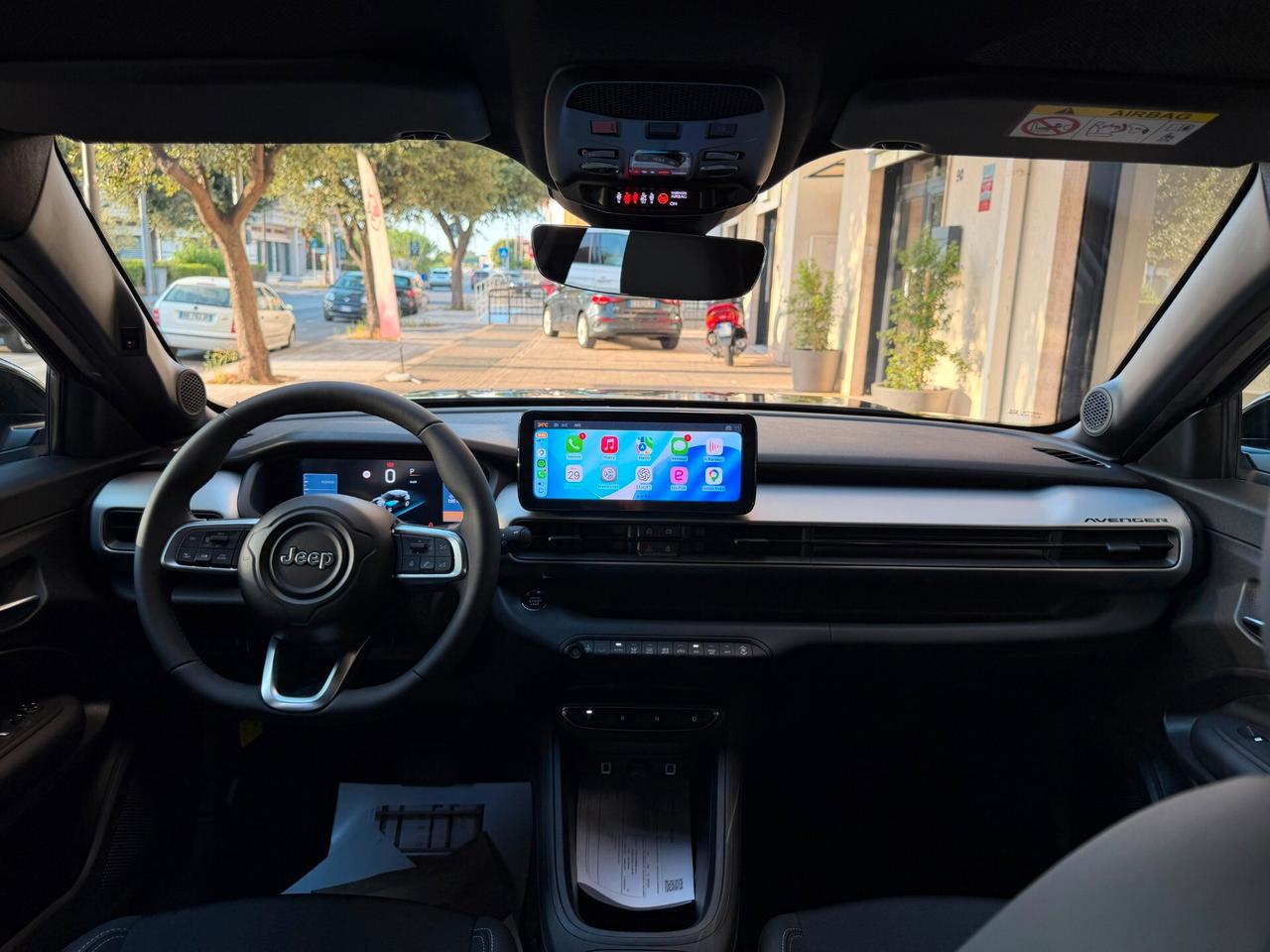 Jeep Avenger 1.2 Turbo1.2 turbo e-hybrid mhev Black Edition fwd 110cv edct6