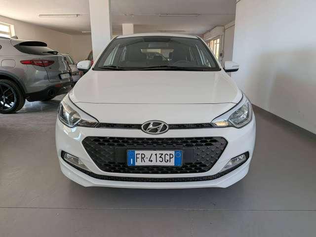 Hyundai i20 i20 II 2015 5p 1.2 Classic 75cv km 23.000