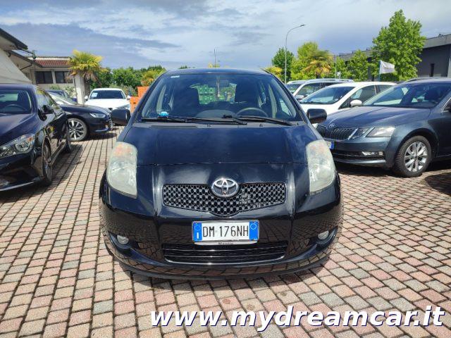 TOYOTA Yaris 1.4 D-4D 5 porte Sol