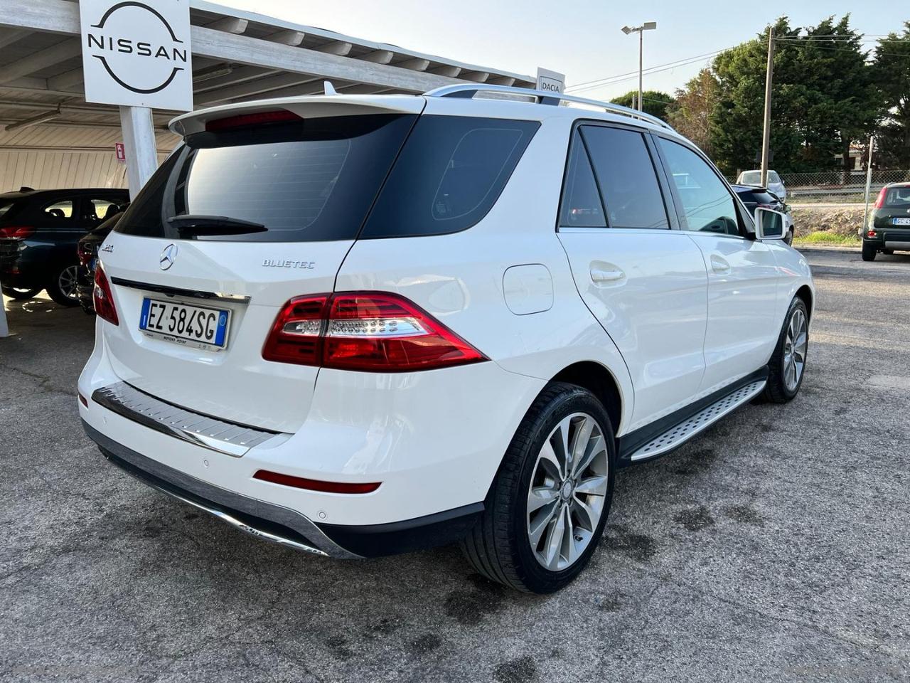 MERCEDES-BENZ ML 250 BlueTEC 4Matic Sport