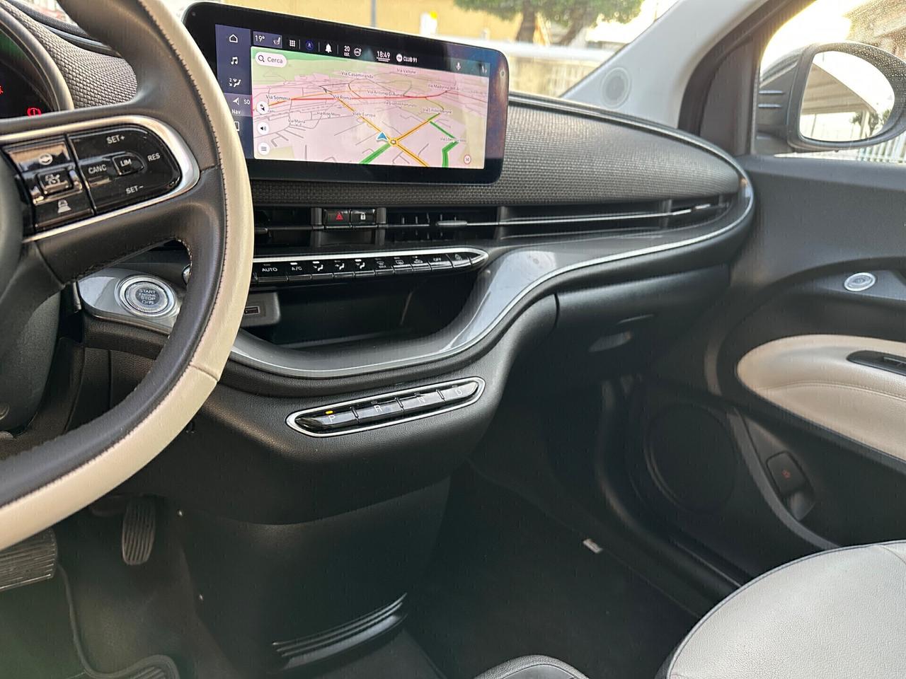 Fiat 500 500e Berlina 42 kWh La Prima By Bocelli