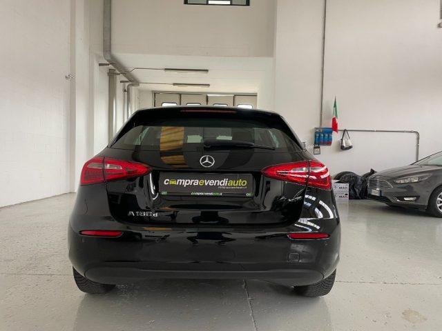 MERCEDES-BENZ A 180 d Automatic Sport