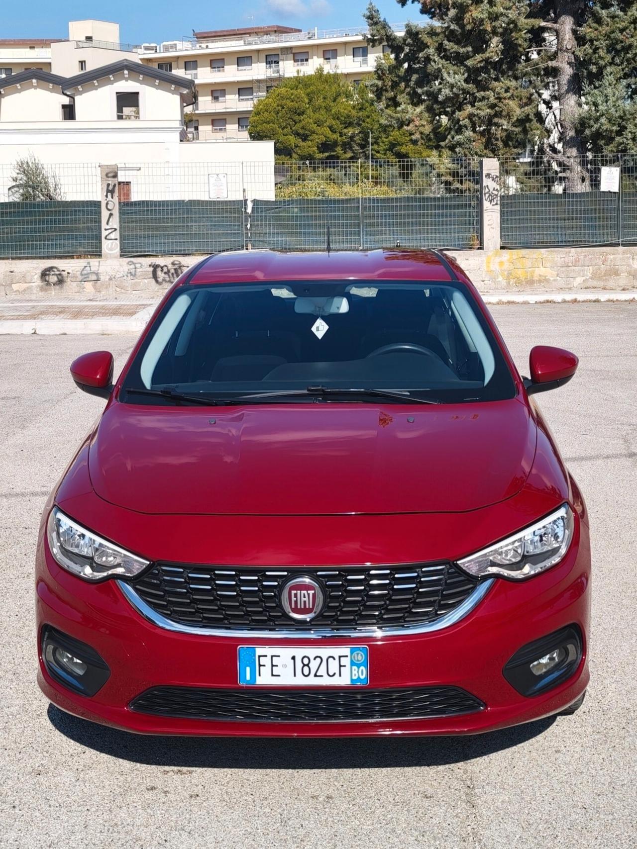 Fiat Tipo 1.6 Mjt 120cv Berlina 4 porte Lounge