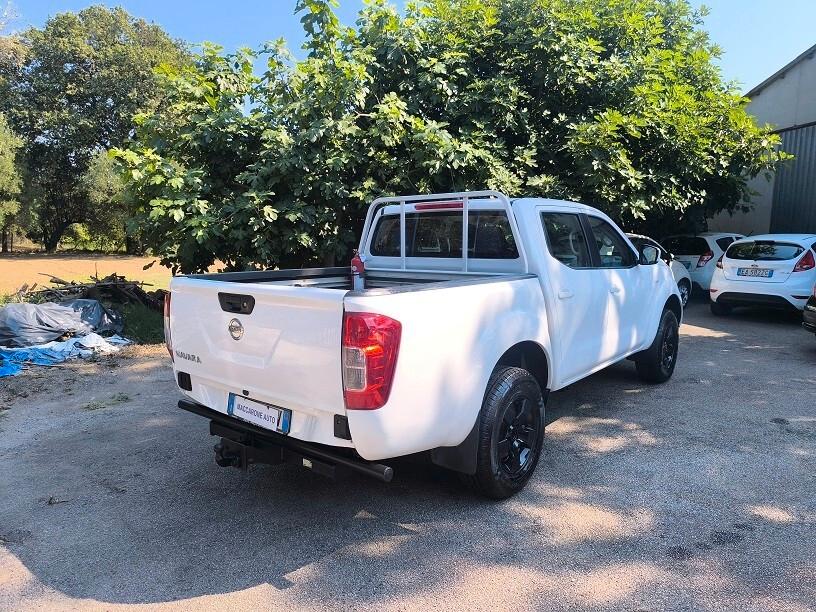 Nissan Navara 2.3 dCi 4WD Double Cab Acenta KM 56.000!!!