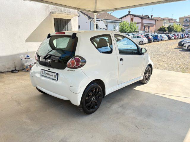 TOYOTA Aygo 1.0 12V VVT-i 3 porte Deep Ocean Connect OK NEOP