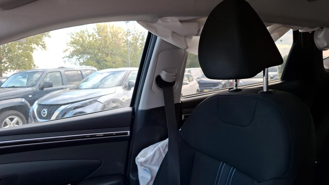 Hyundai Tucson 1.6 HEV Hybrid auto - SINISTRATA
