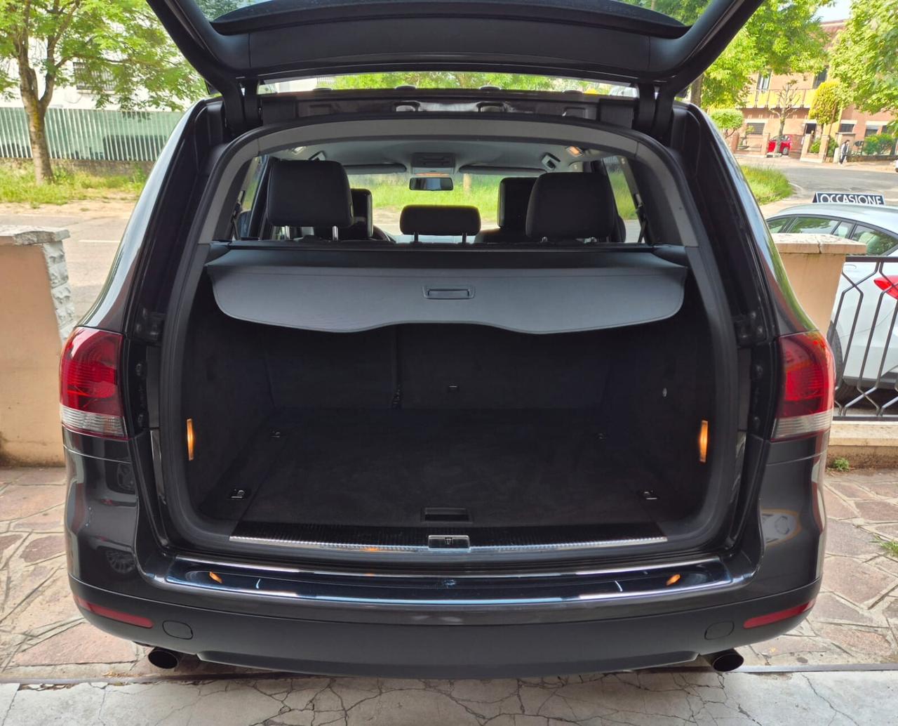 Volkswagen Touareg 2.5 R5 TDI DPF tiptronic Exclusive 92.000 km