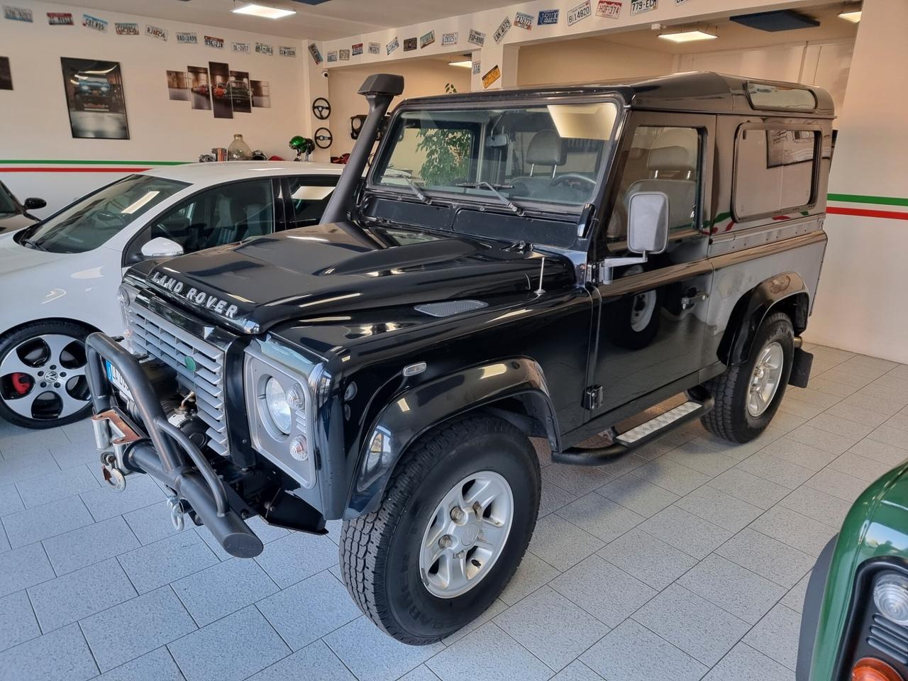 Land Rover Defender 90 TD4 AUTOVETTURA