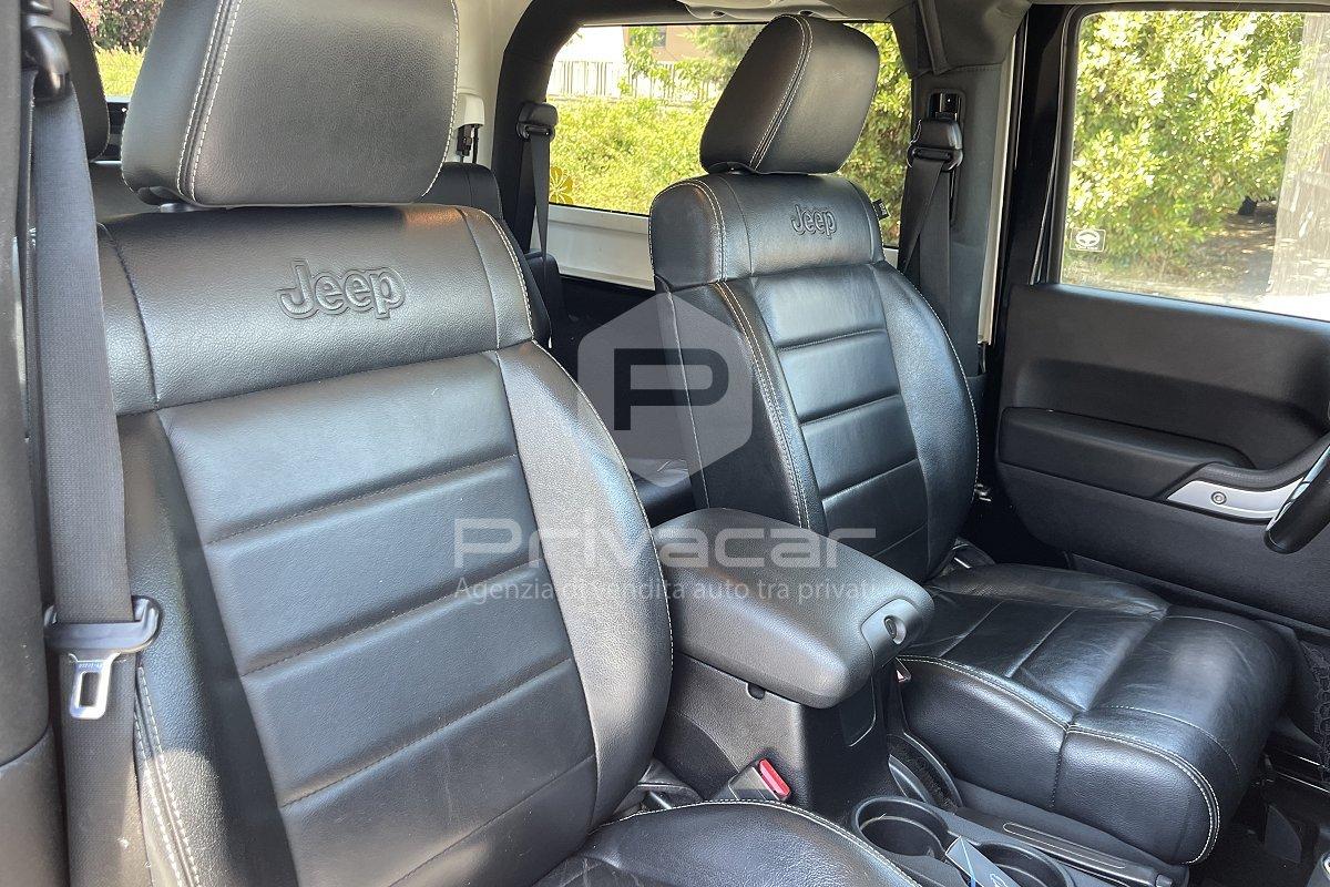 JEEP Wrangler 2.8 CRD DPF Sahara Auto