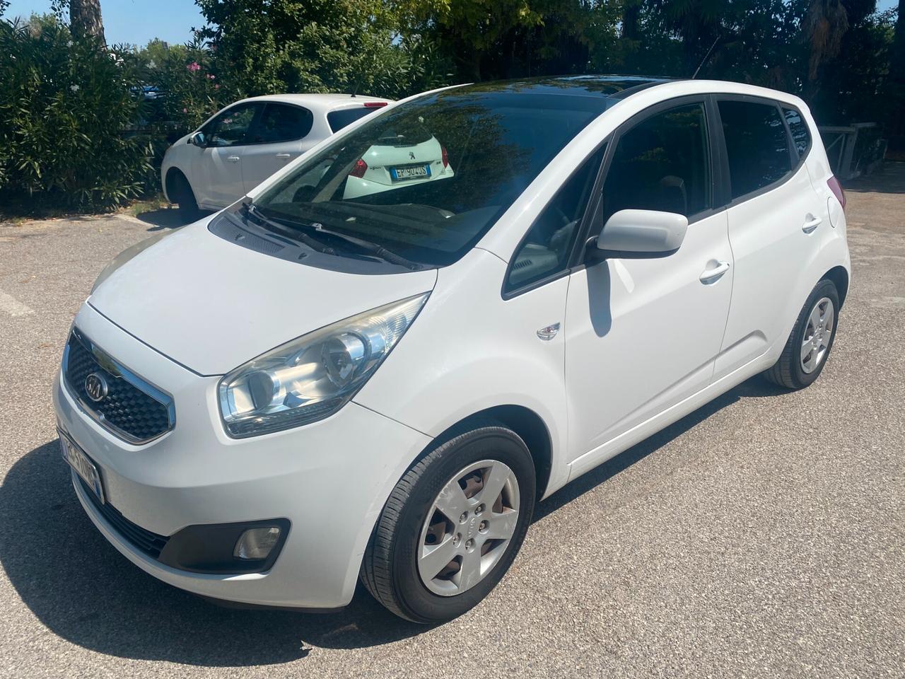 Kia Venga 1.4 CVVT Fullsky