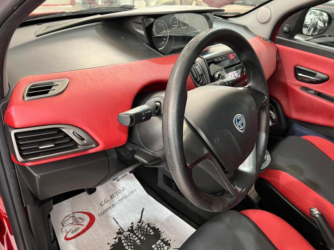 Lancia Ypsilon 1.3 95 CV - Platinum - 2012
