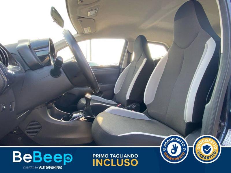 Toyota Aygo 1.0 X-PLAY 5P