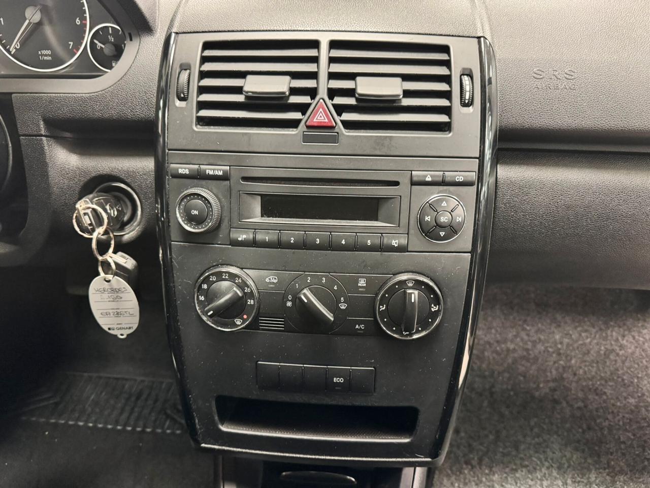 Mercedes-benz A 160 BlueEFFICIENCY Elegance