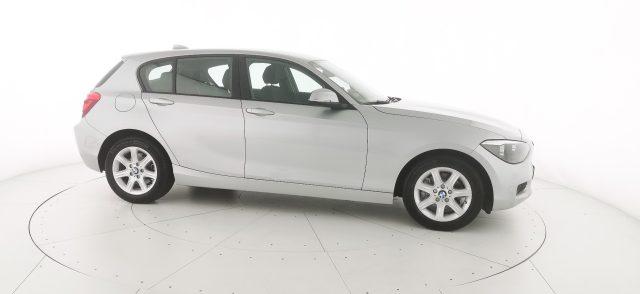 BMW 120 d 5p. Unique - CAMBIO AUTOMATICO