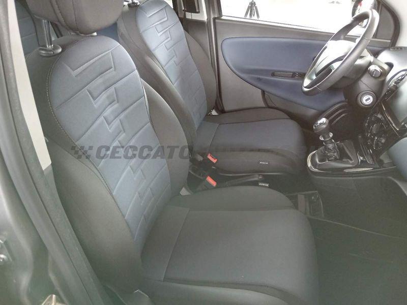 Lancia Ypsilon Ypsilon 1.0 firefly hybrid Platino s&s 70cv