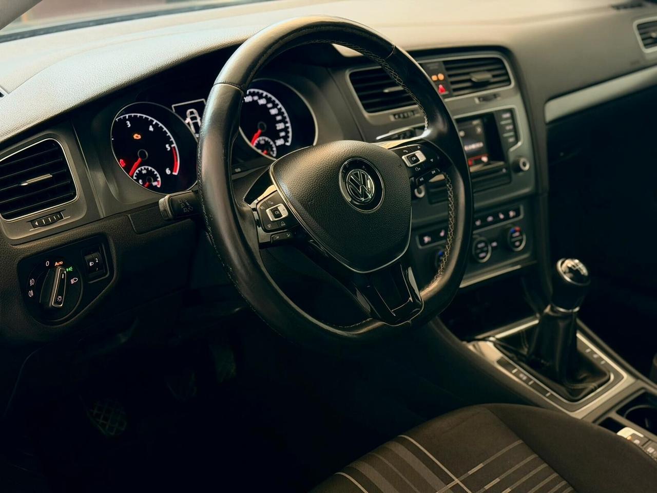 Volkswagen Golf 1.6 TDI 110 CV DSG 5p. Highline BlueMotion Technology
