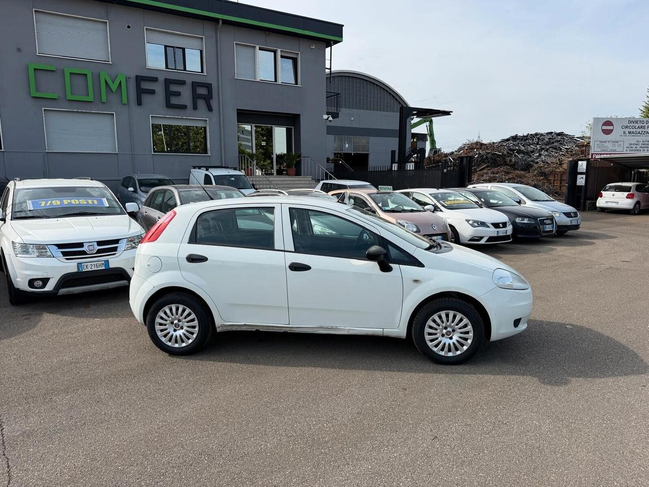 Fiat Grande Punto III 2005 5p 1.4 Gpl 77cv