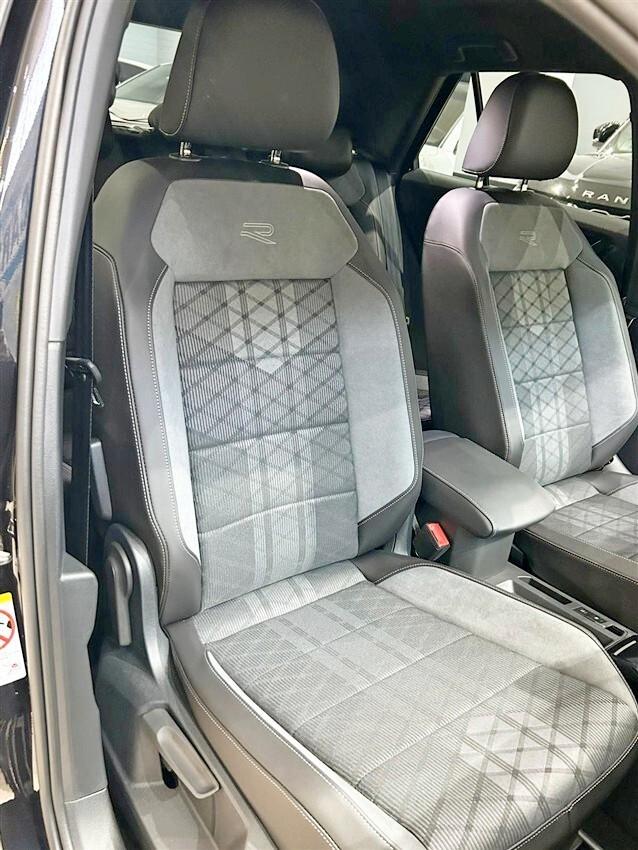 Volkswagen T-Roc 2.0 TDI SCR 150 CV DSG R-Line