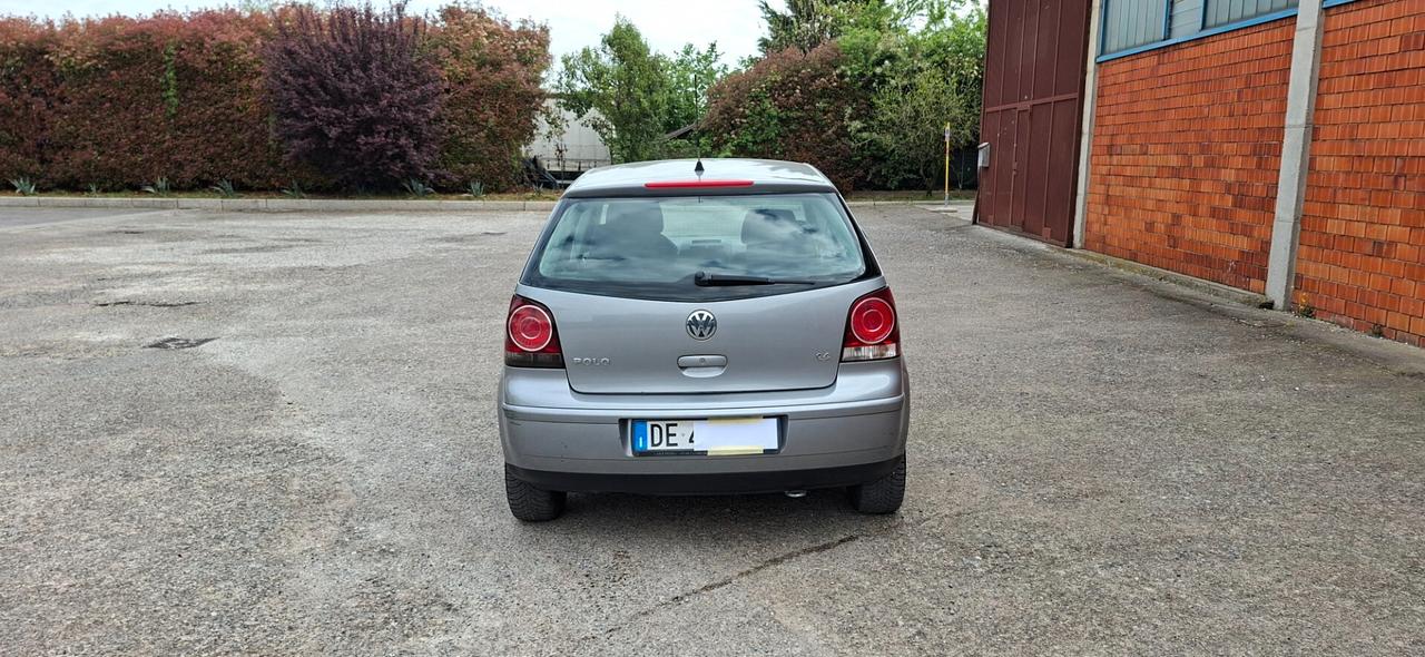 Polo 1.4/80CV 16V 5p. Comfortline X Neopatentati